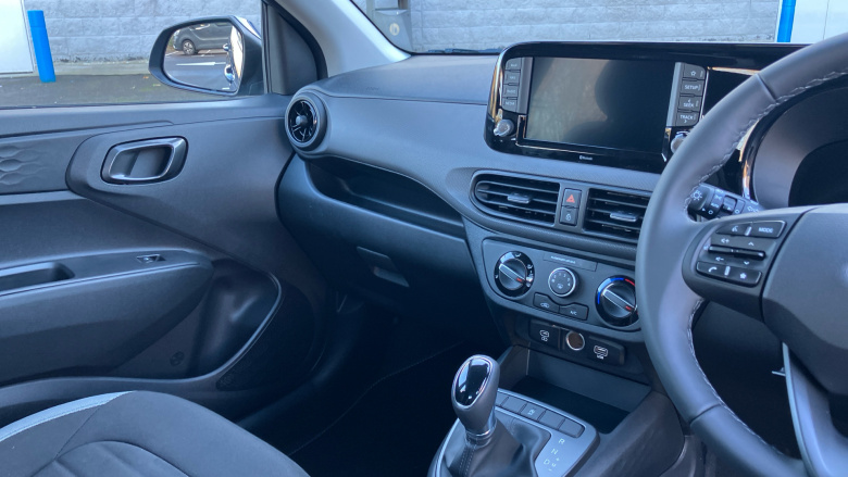 Hyundai i10 1.0 [63] Advance 5dr Auto [Nav] Petrol Hatchback